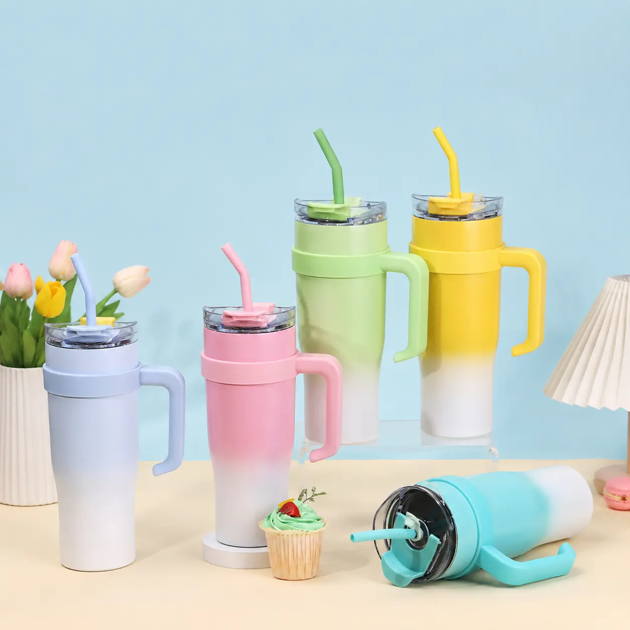 Tumbler with Handle